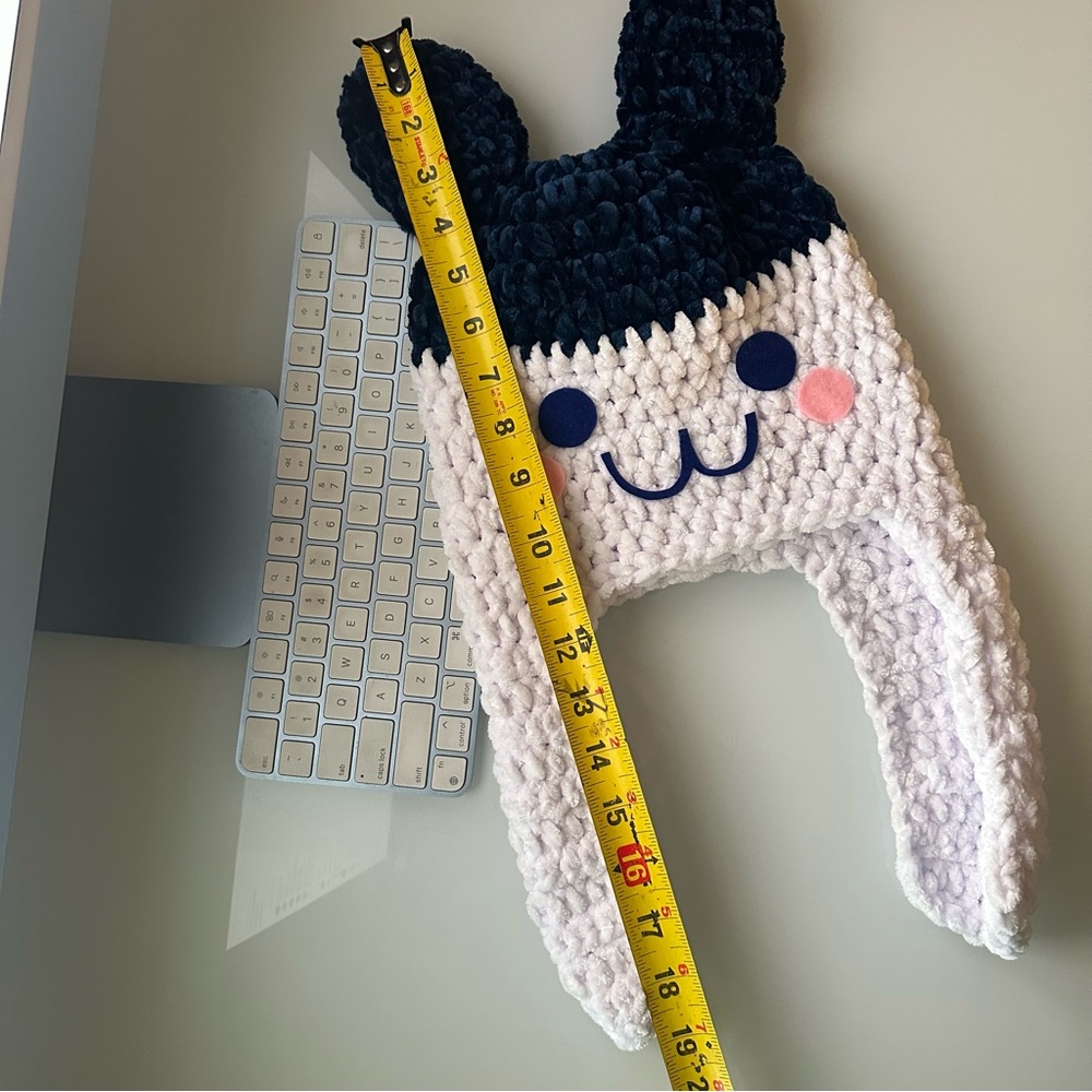 Mimitchi tamagotchi crochet hat - Picture 2 of 3